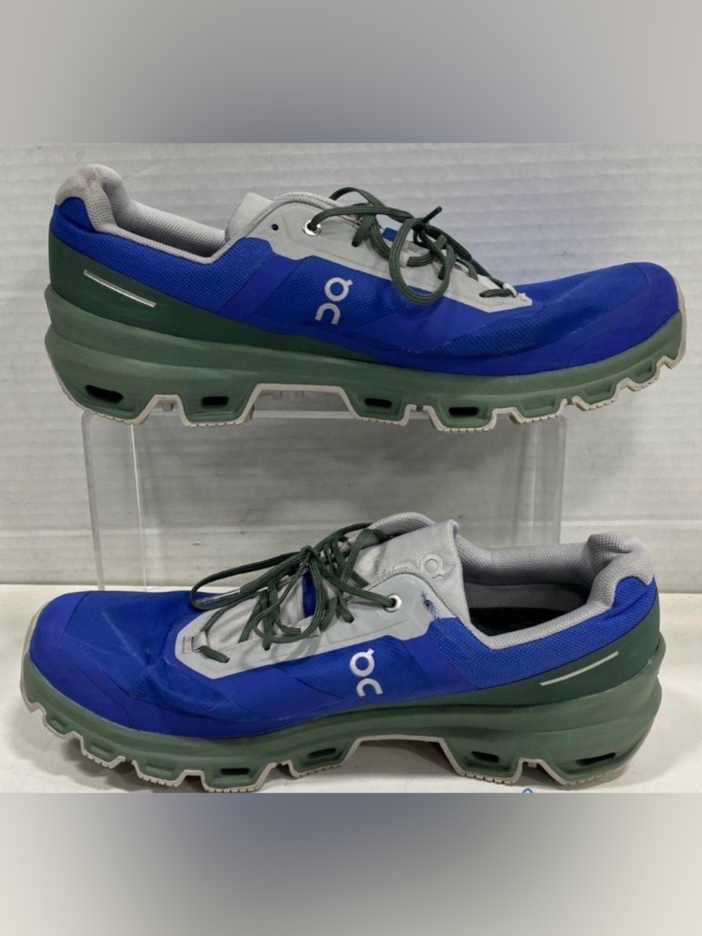 On Running Men’s Cloudventure Waterproof Running Shoes Sz 10.5 GUC